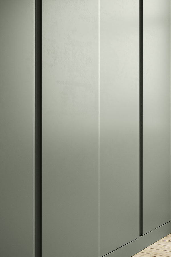 Garderobsdörren Strikt